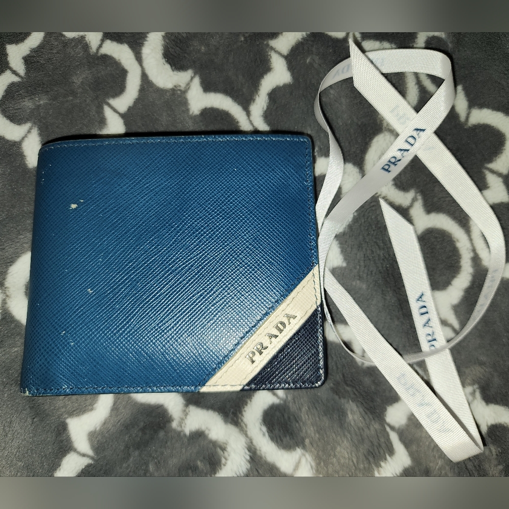 PRADA Saffiano Men's Bi-fold Wallet